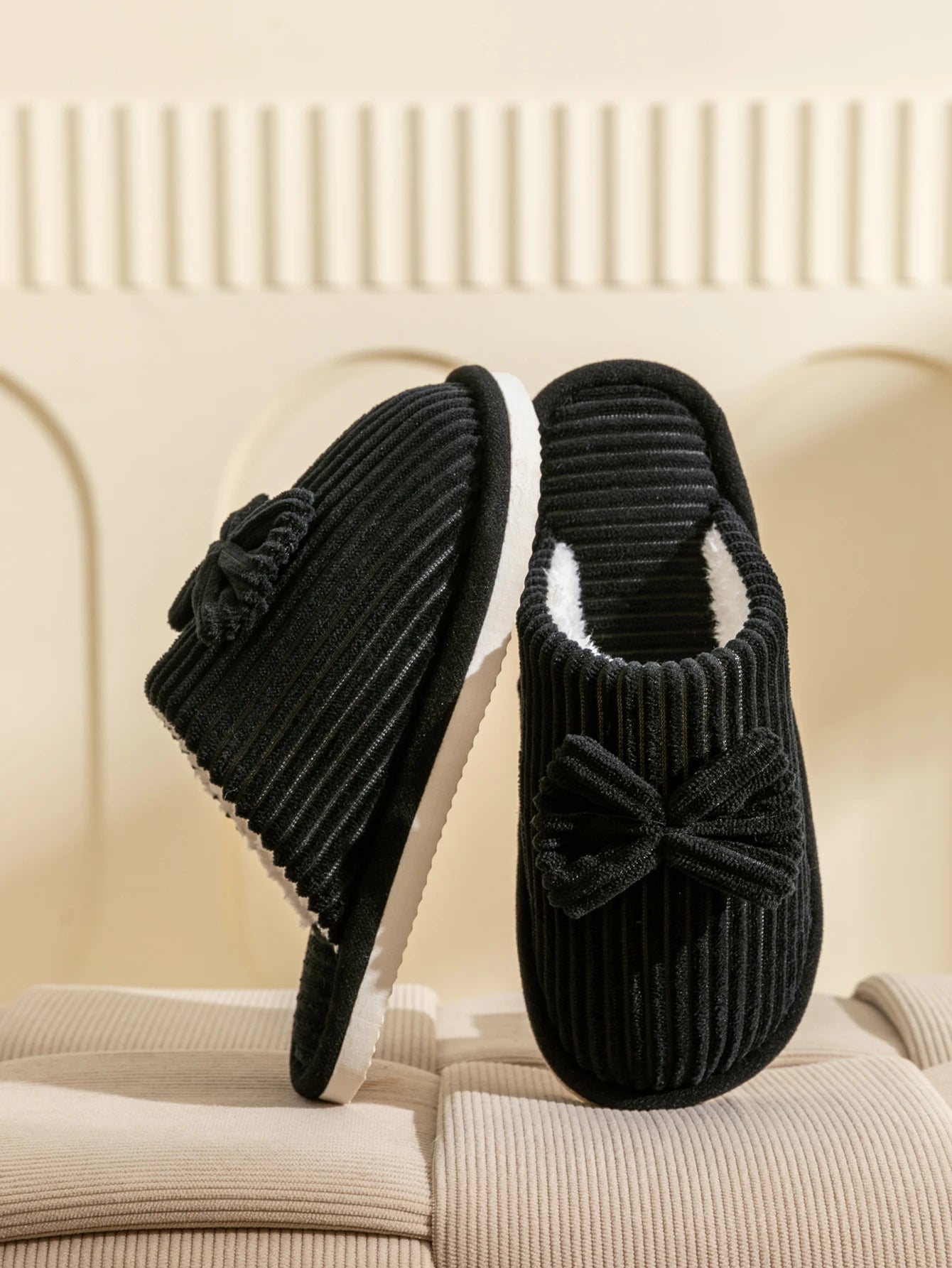 Women’s Fashion Bow Slippers